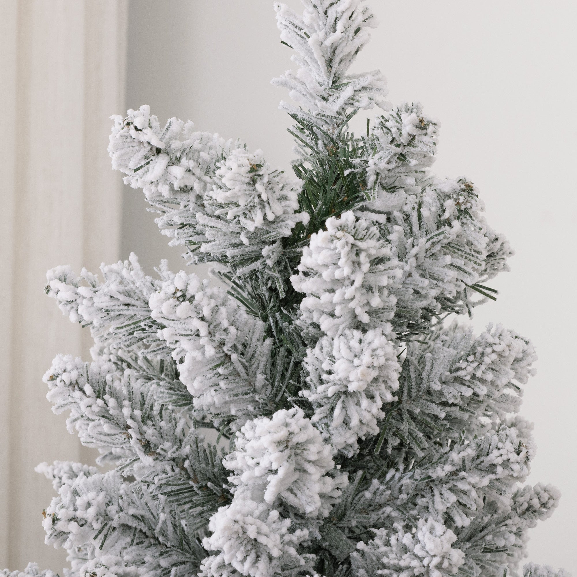 HOMCOM 5ft Artificial Pencil Christmas Tree with 263 Snow Flocked Tips, Metal Base, Realistic Xmas Tree-7